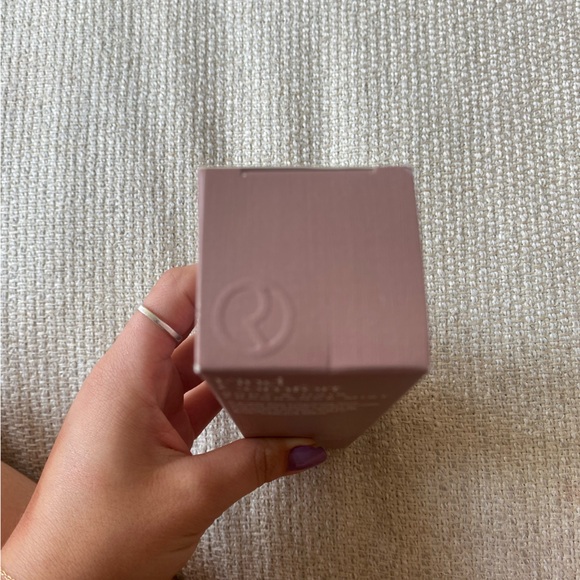 Rare Beauty Body & Hair fragrance mist - Picture 6 of 7